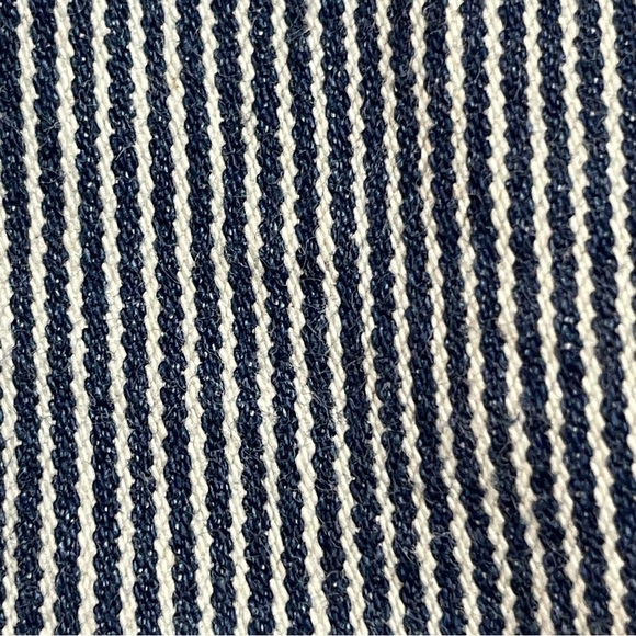 Levi’s women’s jean shorts blue striped 9 - Picture 3 of 11